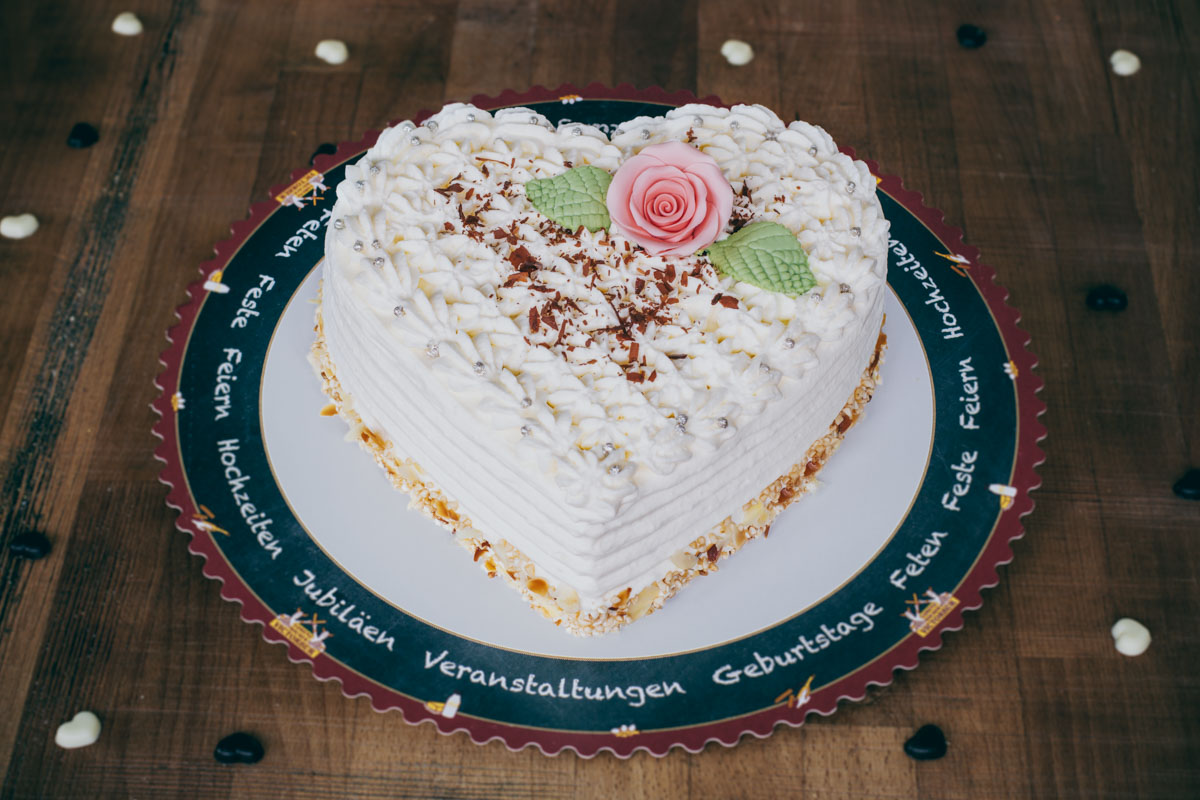 Herztorte Lorenz Bäcker Victorbur