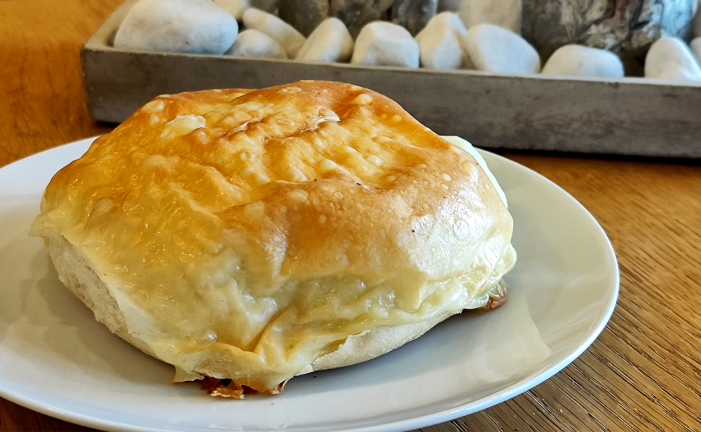 Käsebrötchen Lorenz Bäcker Victorbur